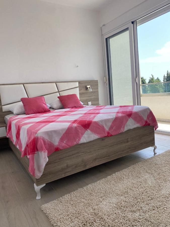 Rasi Luxury Apartments ウルツィニ エクステリア 写真